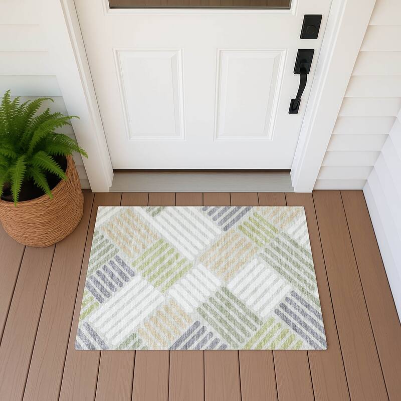 Machine Washable Indoor/ Outdoor Modern Weave Chantille Rug - Aloe - 1'8" x 2'6"