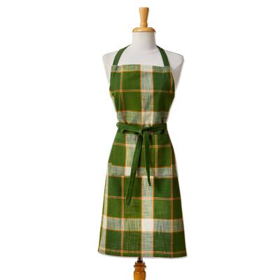 Green Plaid Kitchen Apron for Cooking, Christmas Gift, Machine Washable, 34.64" L x 32" W, Stylish Kitchen Textiles