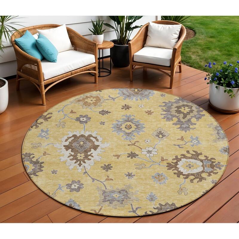 HomeRoots Floral Traditional Rectangle Outdoor Rug - 8' Round