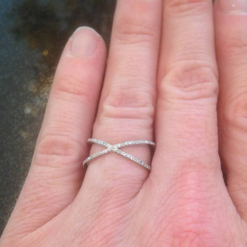 White Gold Round Diamond Crossover Cocktail Fashion Statement X Ring 1/5ct