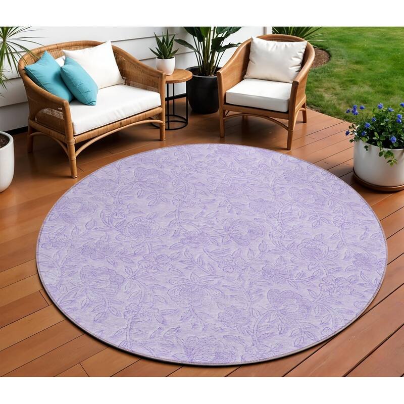 HomeRoots Floral Transitional Rectangle Outdoor Rug - 8' Round