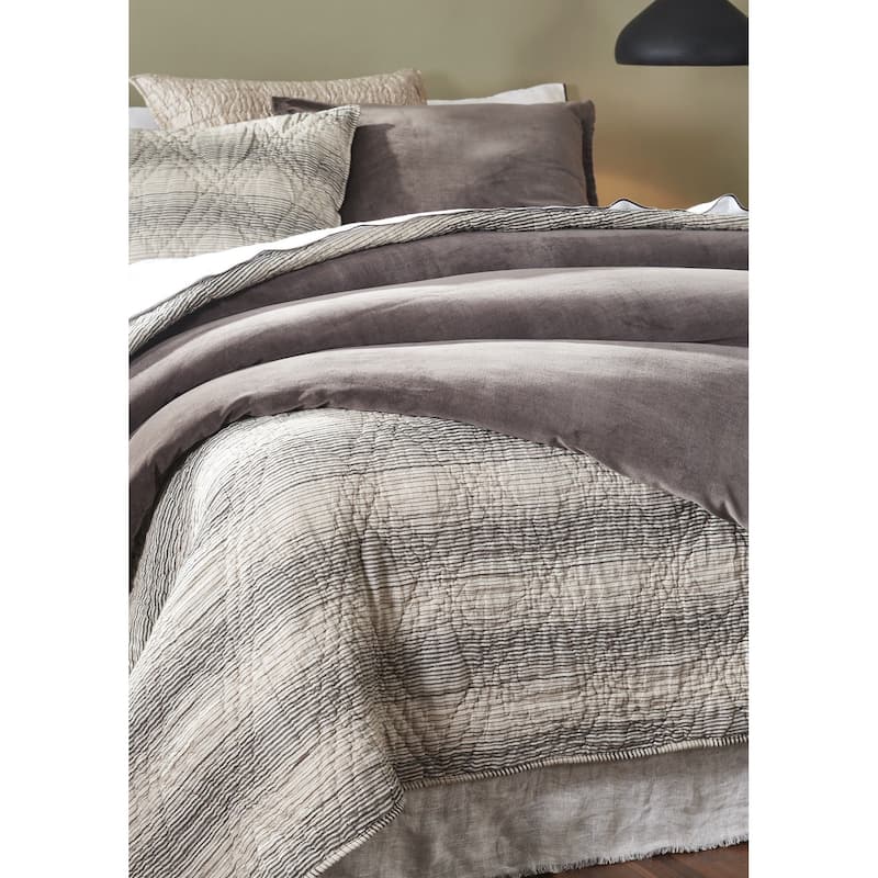 Hugh, Linen, Asphalt, Quilt