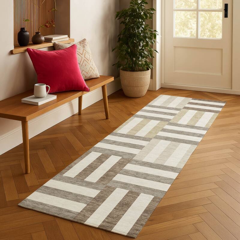 Machine Washable Indoor/ Outdoor Modern Hatch Chantille Rug
