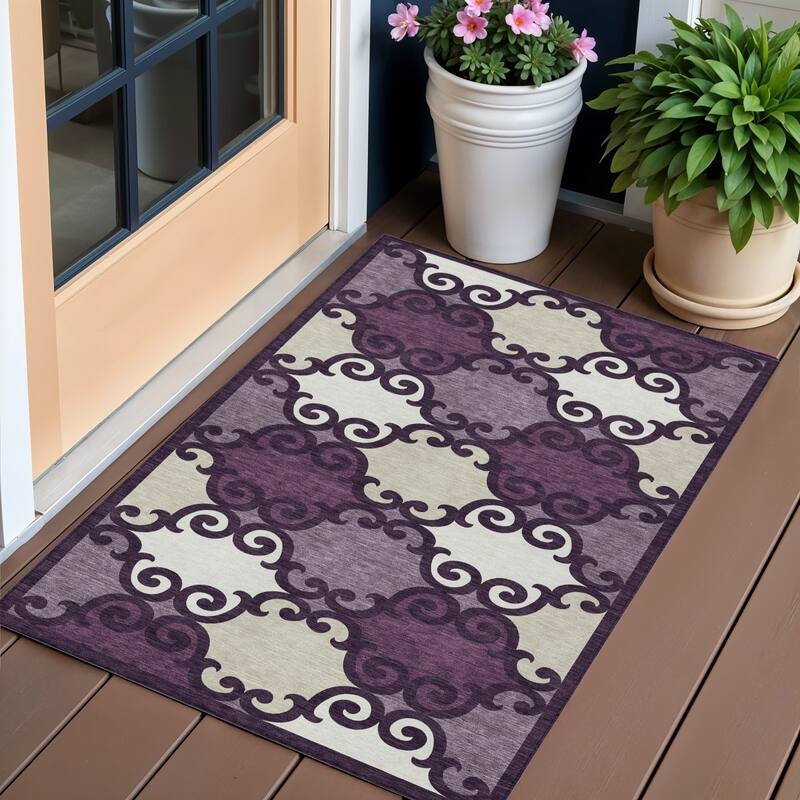 HomeRoots Trellis Transitional Rectangle Outdoor Rug - 3' x 5'