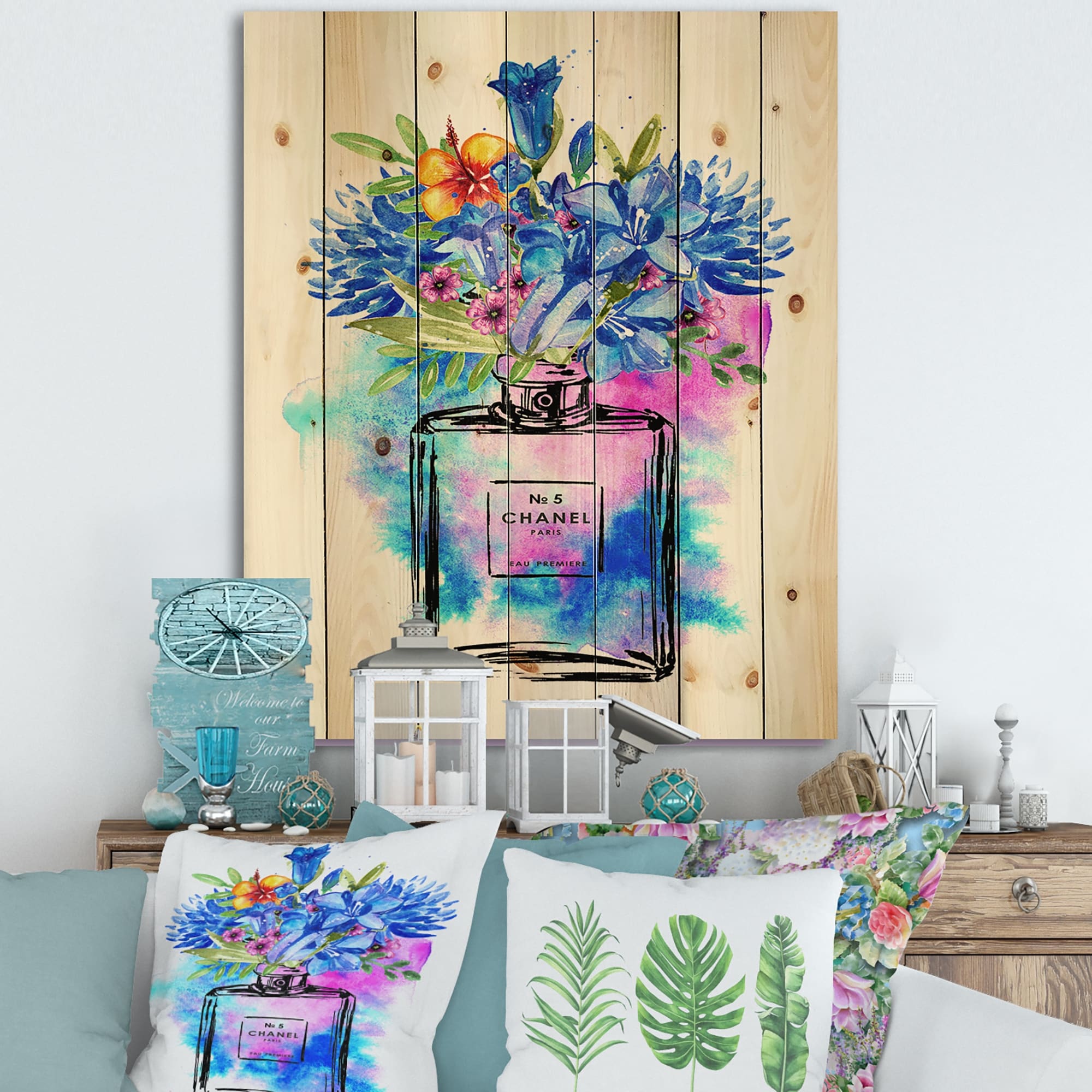 Designart 'Perfume Chanel Five V' French Country Print on Natural Pine Wood  - On Sale - Bed Bath & Beyond - 33597139