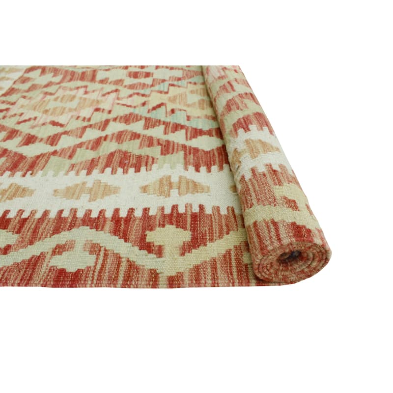 Sun Faded Flatweave Zafirah Red/Ivory Rug - 4'2" x 6'1"