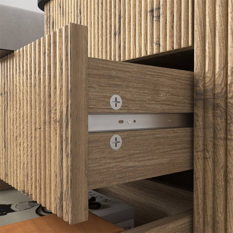 Multi-Functional MDF Nightstand with Three Drawers, Bedside Table