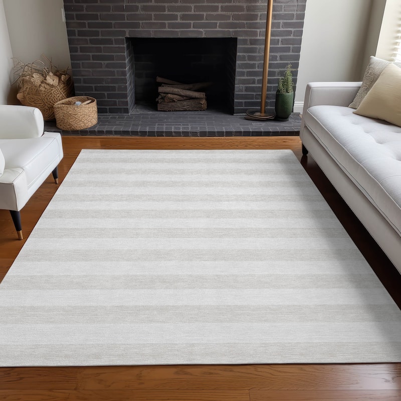 Machine Washable Indoor/ Outdoor Cabana Stripe Chantille Rug