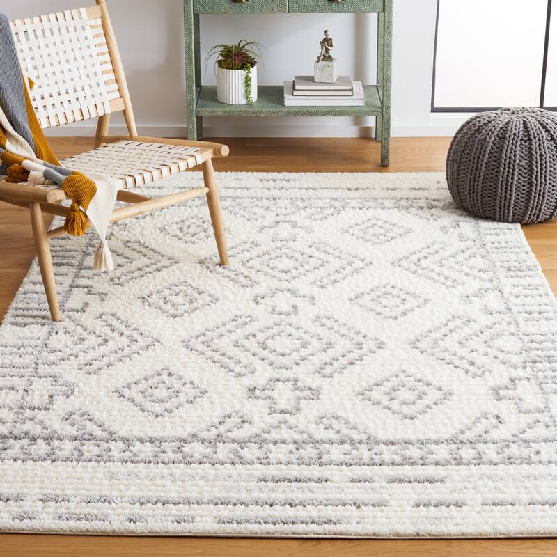 SAFAVIEH Marrakech Maryjane Moroccan Boho Rug - 5'5" x 7'7" - Ivory/Grey
