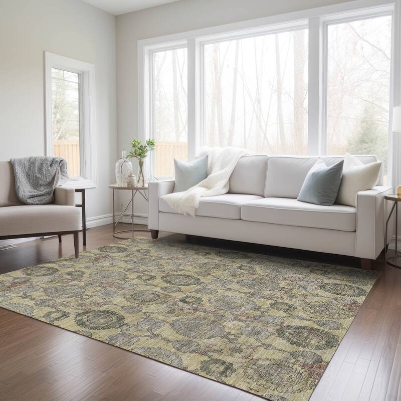 Machine Washable Indoor/ Outdoor Chantille Traditional Floral Rug