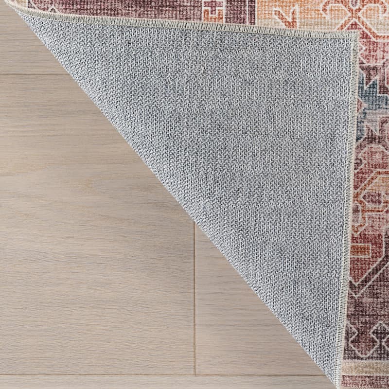 Nuloom Philomena Medallion SplashGuard Machine Washable Area Rug