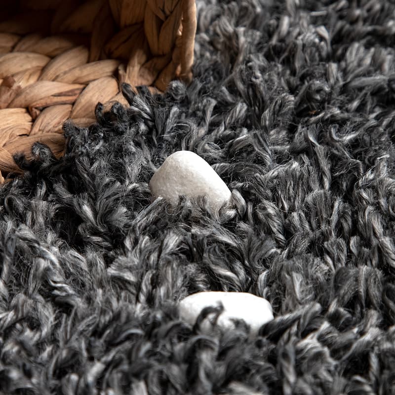 Soft Shag Rug in Anthracite with Diamond Pattern - Scandi Design