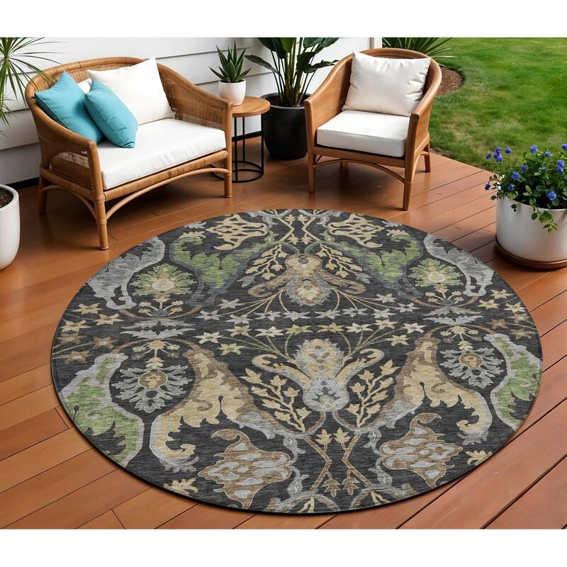 HomeRoots Floral Transitional Rectangle Outdoor Rug - 8' Round