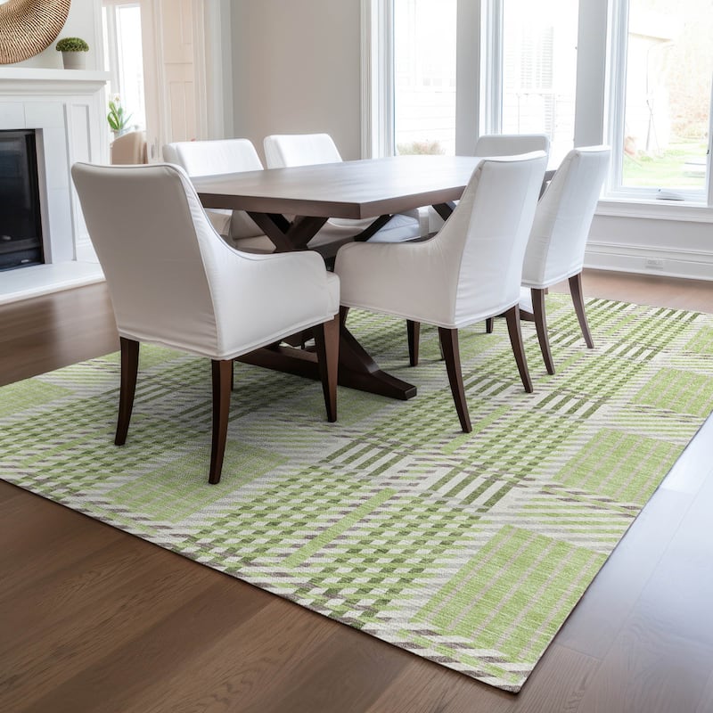 Machine Washable Indoor/ Outdoor Geometric Stripe Chantille Rug