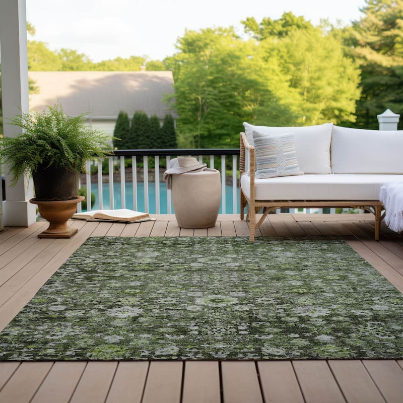 Machine Washable Indoor/ Outdoor Chantille Traditional Vintage Floral Rug