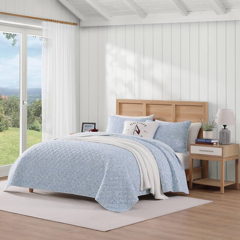 Tommy Hilfiger Boating Flags Blue Cotton Reversible Quilt Set