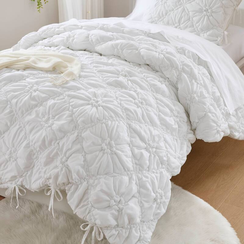 Rossetta 2-Piece Twin Size Extured Floral Cozy Puffy Design Comforter Set