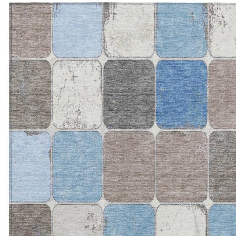HomeRoots Geometric Transitional Rectangle Outdoor Rug