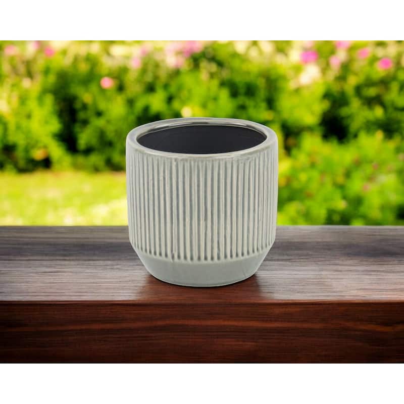 HomeRoots 6" Gray Striped Ceramic Indoor Outdoor Round Pot Planter - Gray
