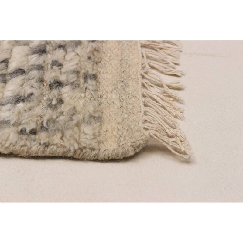 Tangier Ivory Rug 5'1" x 7'10" - 5'1 x 7'10