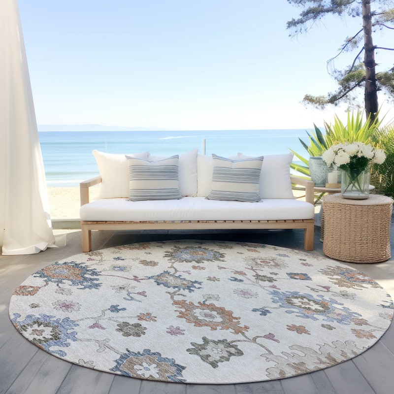 Machine Washable Indoor/ Outdoor Traditional Persian Chantille Rug