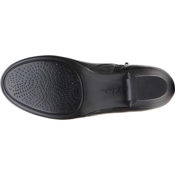 Clarks valarie shop 2 ashly
