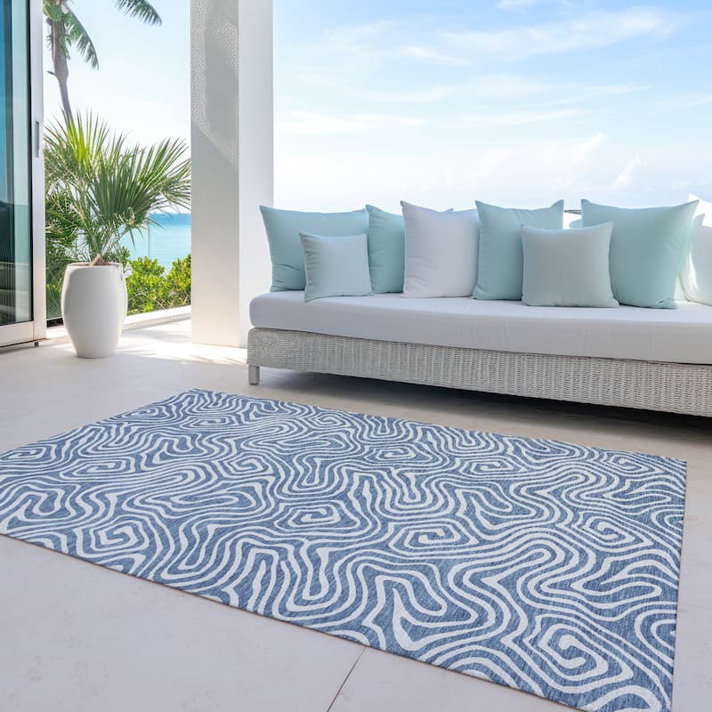 Machine Washable Indoor/ Outdoor Modern Trance Chantille Rug