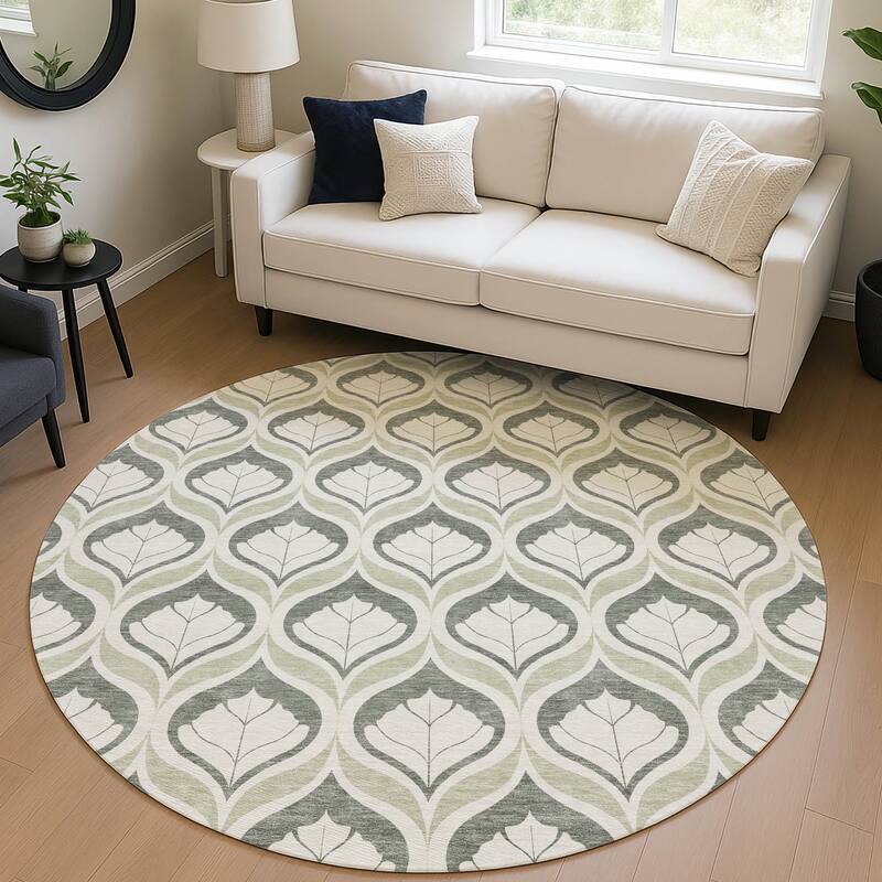 Machine Washable Indoor/ Outdoor Modern Trellis Chantille Rug
