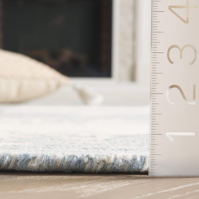 SAFAVIEH Handmade Ebony Gerta Modern & Contemporary Wool Rug
