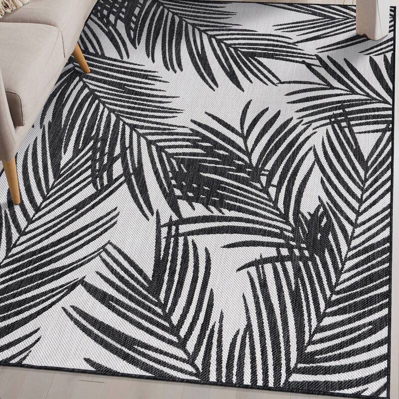 World Rug Gallery Contemporary Distressed Leaves Textured Flat Weave Indoor/Outdoor Area Rug