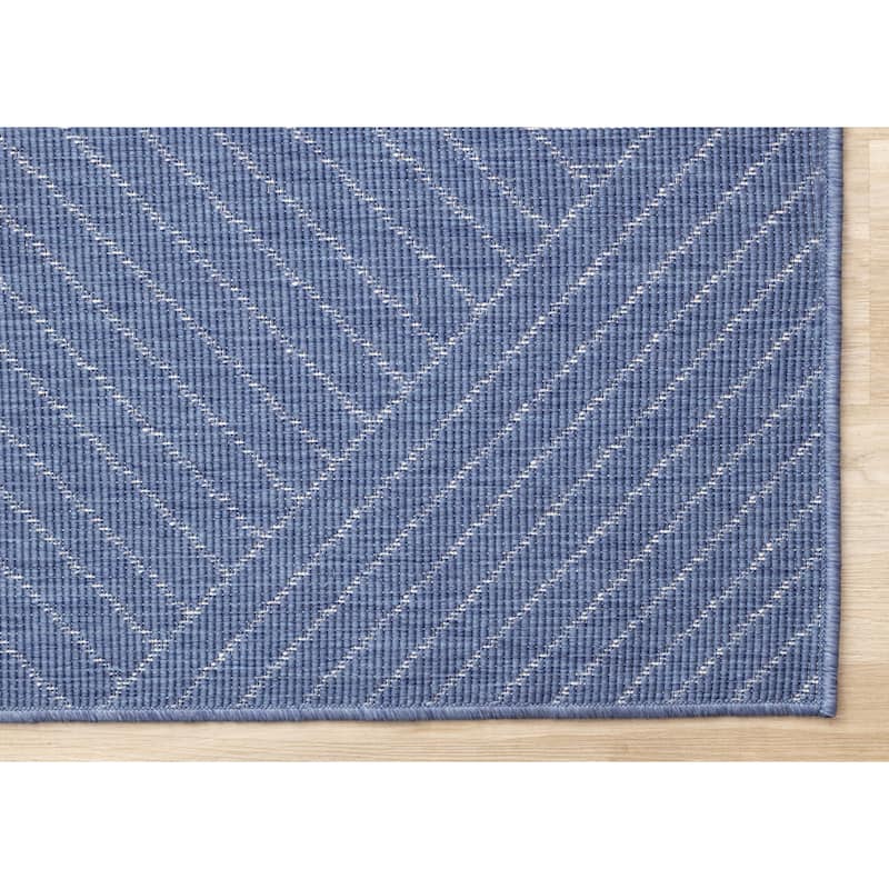 Blue White Traverse Stripes Indoor/Outdoor Rug