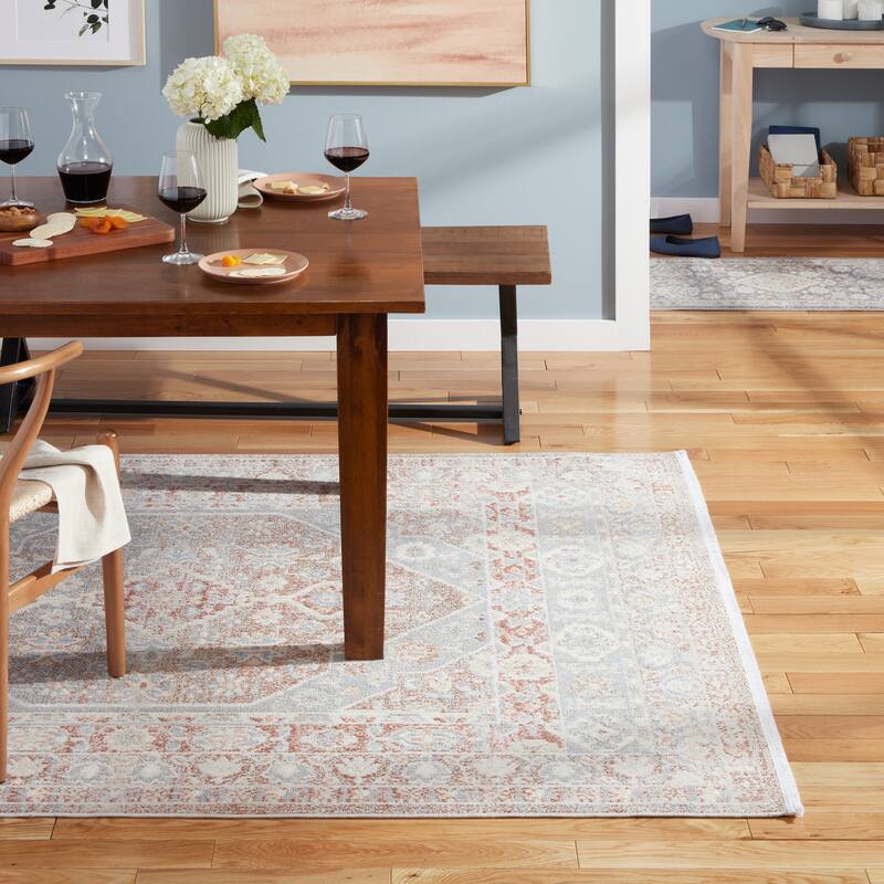 TOWN & COUNTRY EVERYDAY Rein Center Medallion Everwash Washable Non-Slip Backing Area Rug