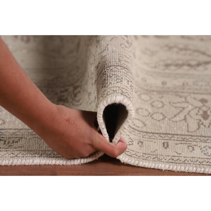 Traditional Tabriz Persian Vintage Rug Hand-Knotted Beige Wool Carpet - 6'6"x 9'7"