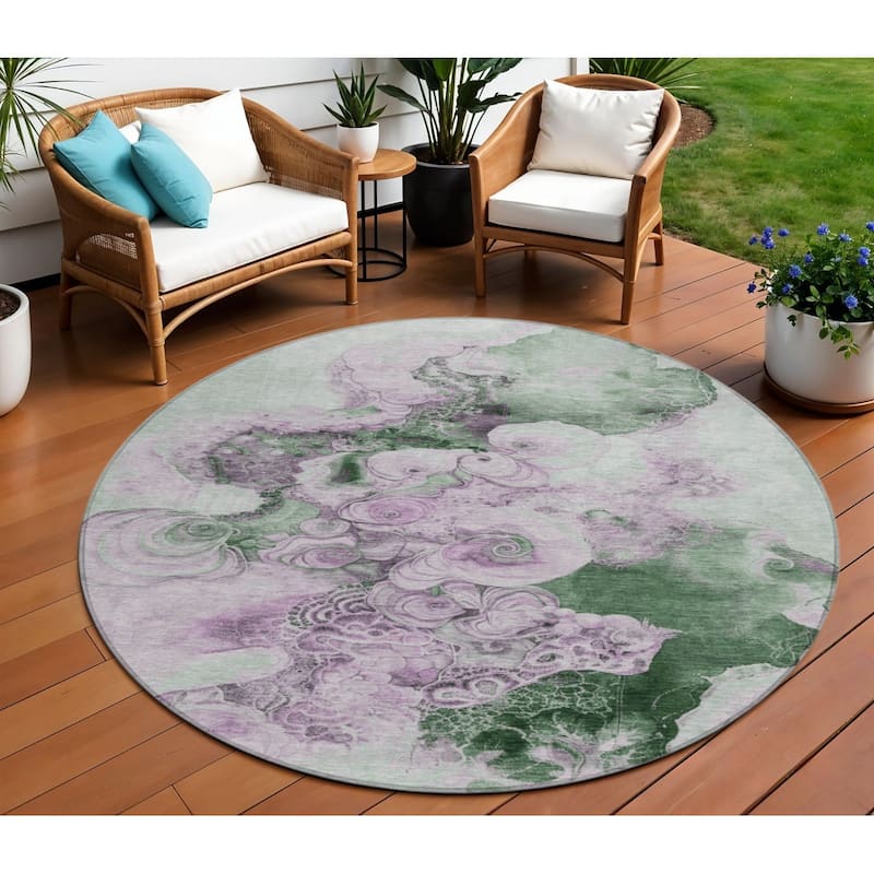 HomeRoots Abstract Transitional Rectangle Outdoor Rug - 8' Round