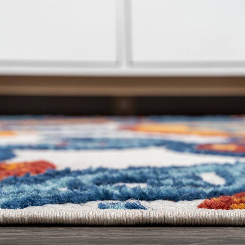 JONATHAN Y Gordes Paisley High-Low Indoor/Outdoor Area Rug