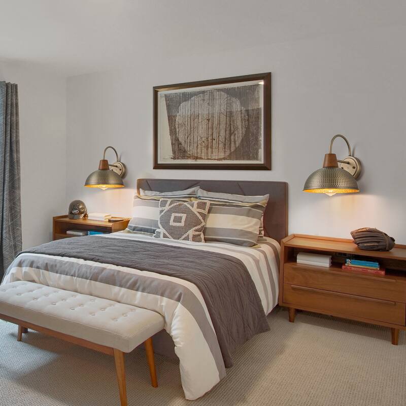 Farmhouse Industrial 1-Light Wall Sconce with Hammered Metal Shade Barn Outdoor Light - W10.24"