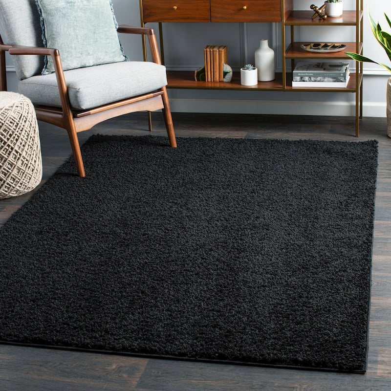 Artistic Weavers Dawsen Solid Plush Area Rug