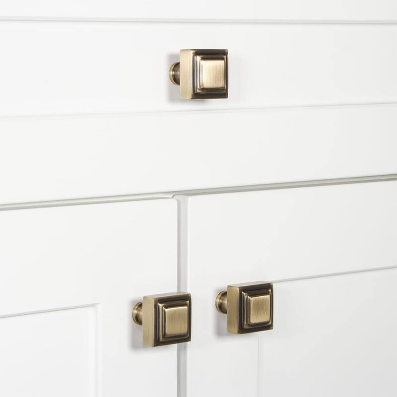 Grandeur CARR-BRASS-KNOB Carre 1-1/4” Solid Metal Square Cabinet Knob
