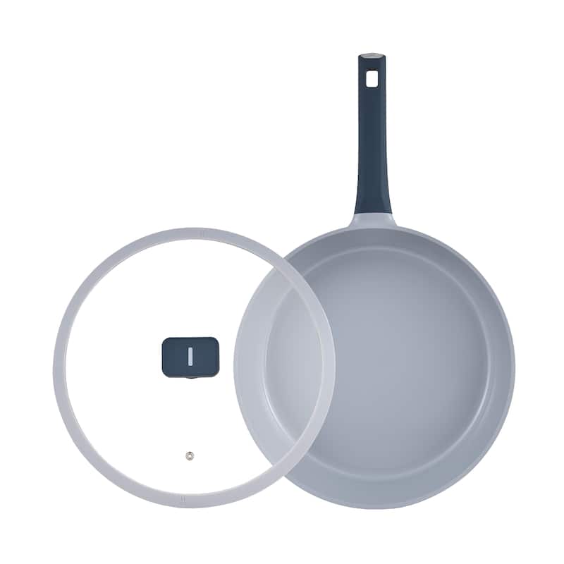 MasterPRO Gastro Ceramic Collection Durable Cast Aluminum 12.5-Inch Fry Pan with Tempered Glass Lid