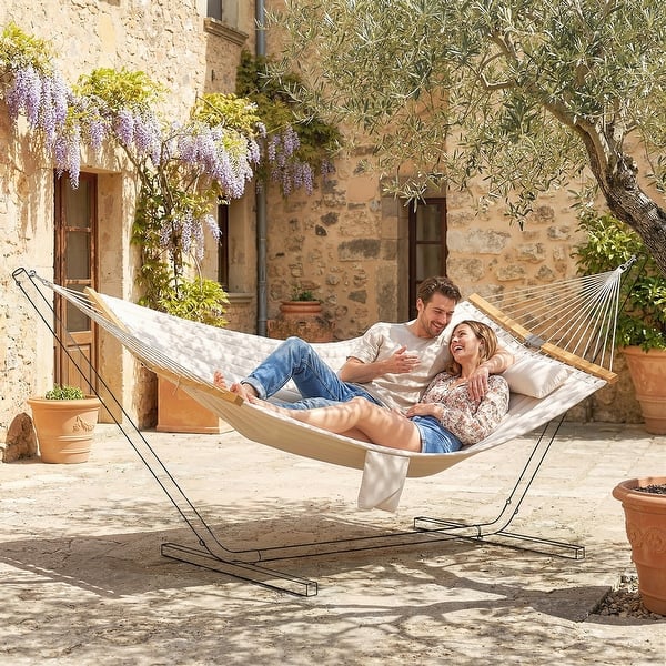 Outsunny Outdoor Hammock, 2-Person Hammock with Head Pillow and Pad, Wood Spreader Bars, 440 lbs Capacity - Cream White