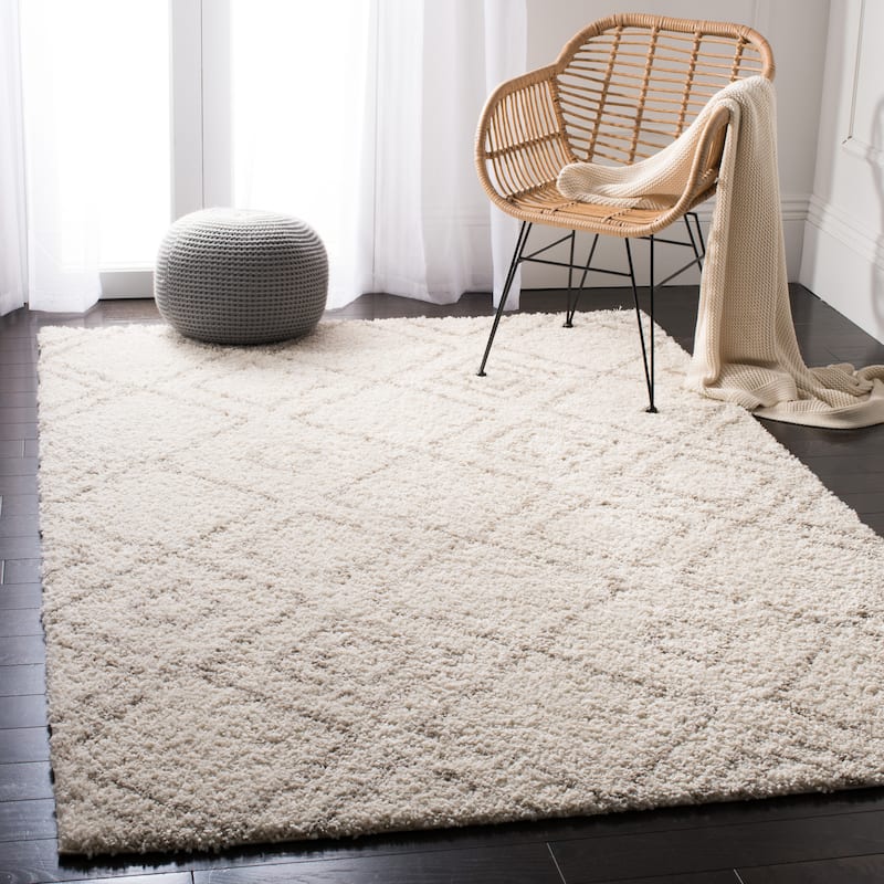 SAFAVIEH Arizona Shag Eyvor 1.2-inch Thick Rug - 9' x 12' - Ivory/Beige