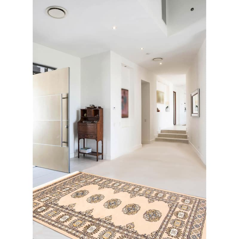 ECARPETGALLERY Hand-knotted Finest Peshawar Bokhara Beige Wool Rug - 2'7 x 4'2