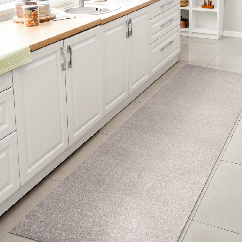 JONATHAN Y Fawning Classic Solid Low-Pile Machine-Washable Terra Area Rug