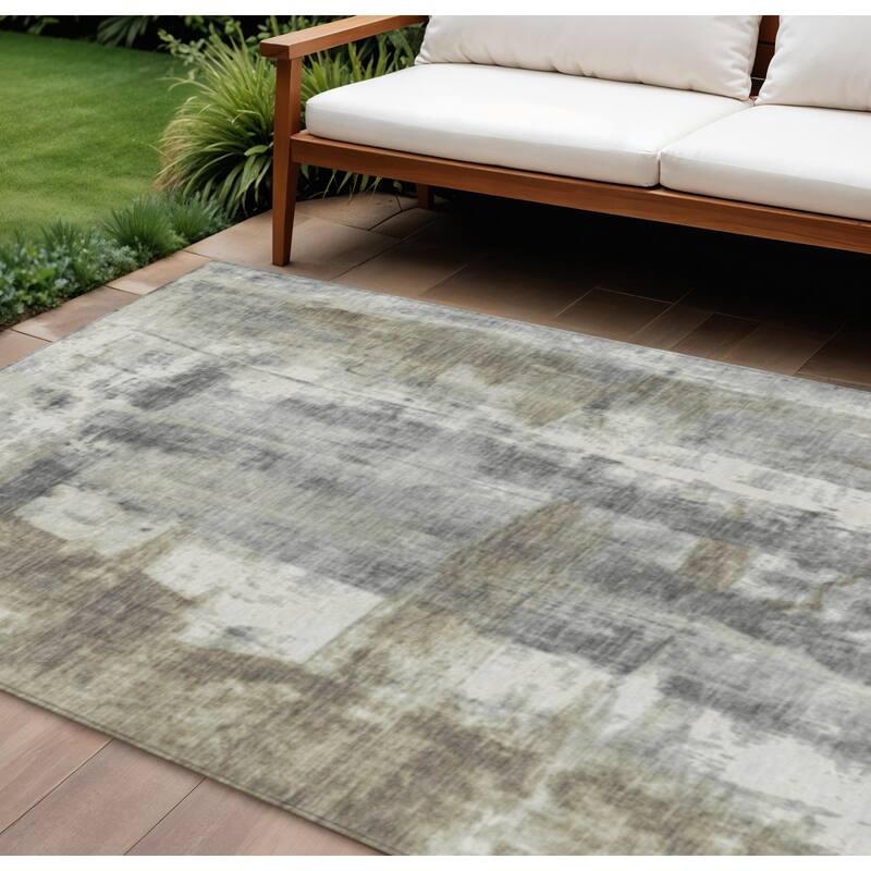 HomeRoots Abstract Transitional Rectangle Outdoor Rug - 8' X 10'