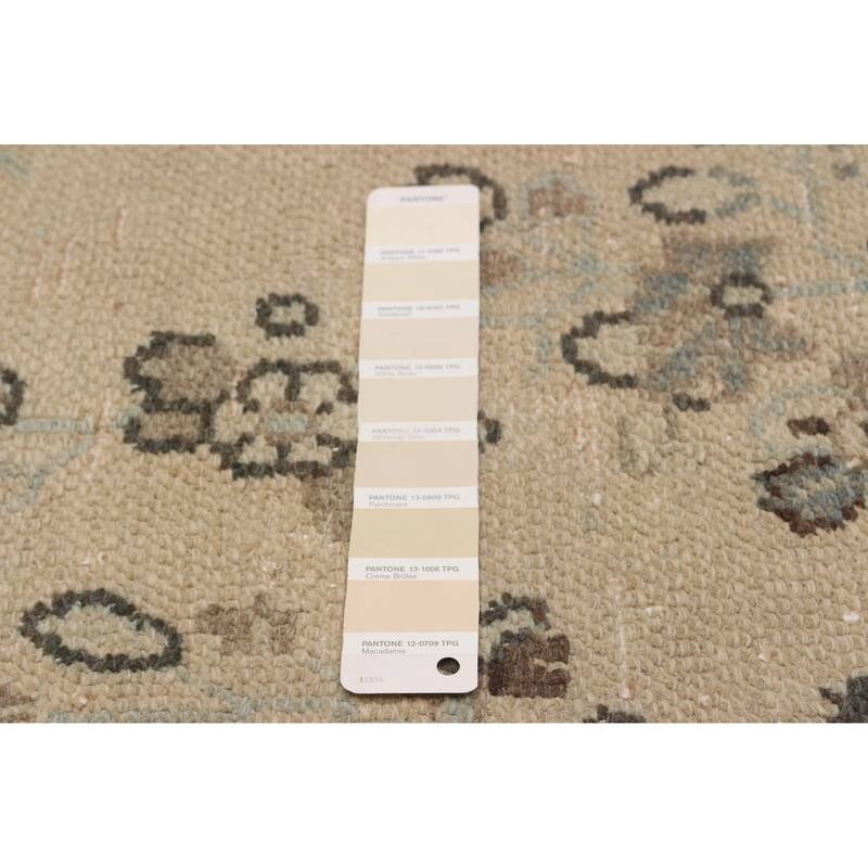 ECARPETGALLERY Hand-knotted Antalya Vintage Khaki Wool Rug - 6'8 x 9'4