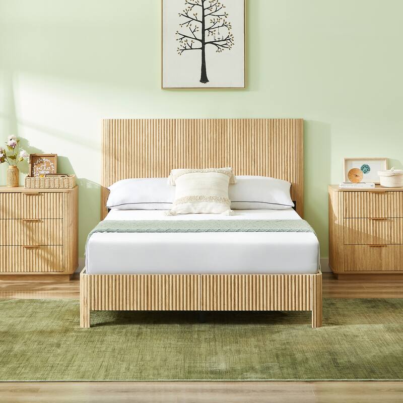Low Profile Platform Bed, Wooden Corrugated Curved Lines Headboard Wingback Bed, Metal Slat Support Bed Frame - Oak - Full