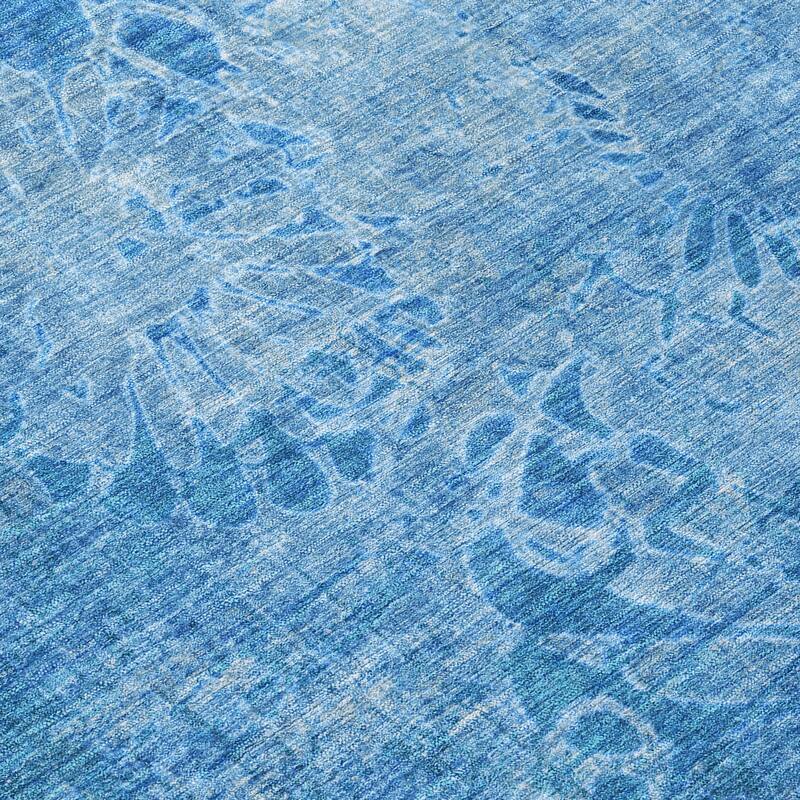 Machine Washable Indoor/ Outdoor Modern Floral Chantille Rug