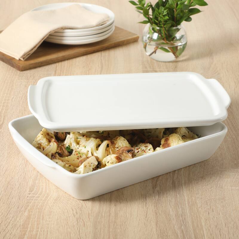 Gibson Home Gracious Dining 2.6Qt with Lid or 2.5Qt White Stoneware Baking Dish with Multi-Purpose Lid - Rectangular