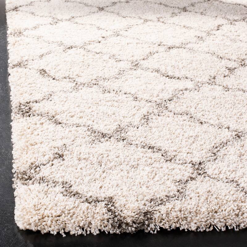 SAFAVIEH Hudson Shag Vitchka Glam Trellis 2-inch Area Rug