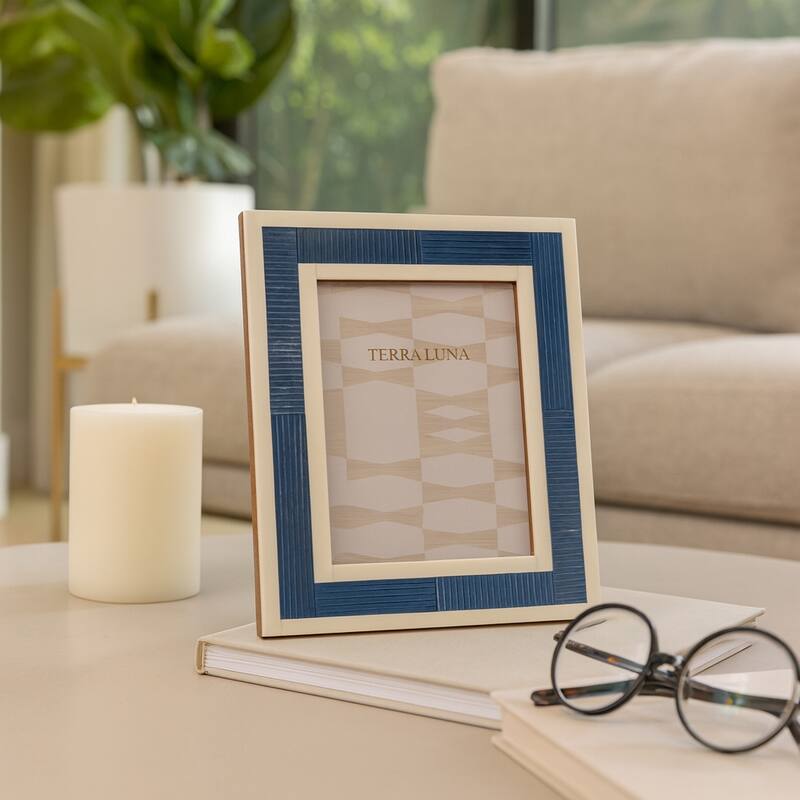 Decorative Round Marble Sculpture Statue - 10", White & Black